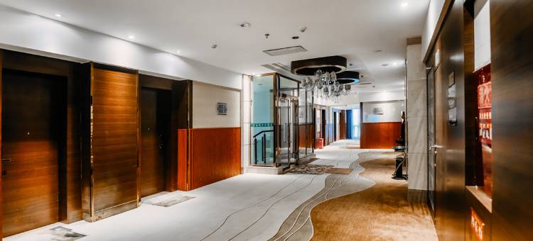 漫州国际酒店(泸县万福广场店)图片