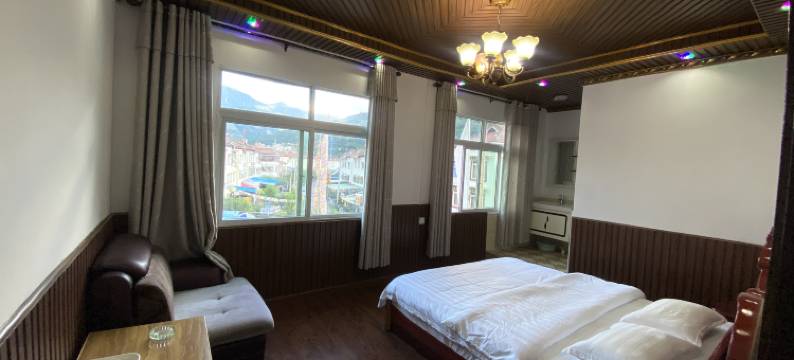 黑水藏香客栈图片