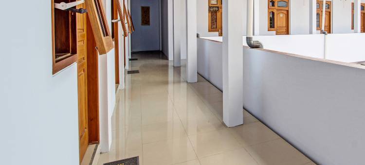 Urbanview Syariah Wisma Nabil Solo图片