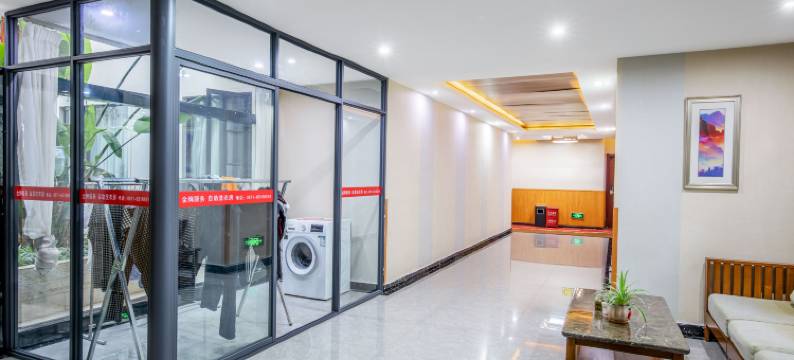 昆明云瑞假日酒店(昆明新亚洲体育城地铁站店)图片