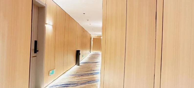 慕雪芮年电竞酒店(平顶山矿工路店)图片