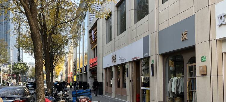 艾巢青年酒店(上海桂林公园地铁站店)图片