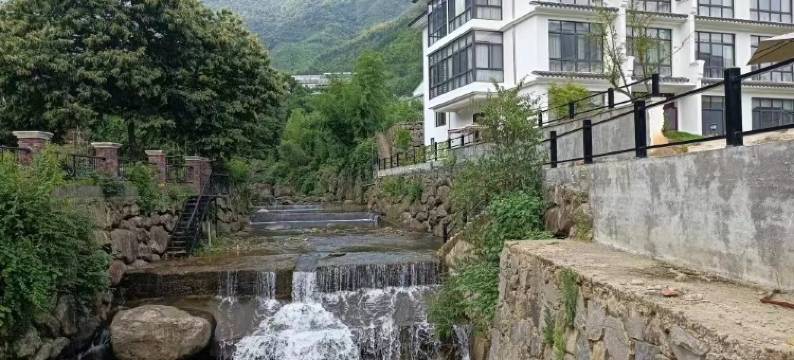 杭州临安留馨聚客民宿图片