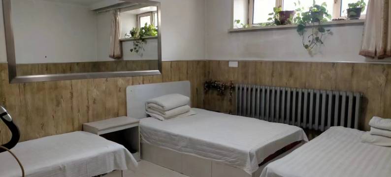 聚佳旅店(中央大街店)图片