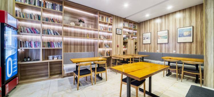 怡莱精品酒店(杭州江南大道钱塘江大桥店)图片