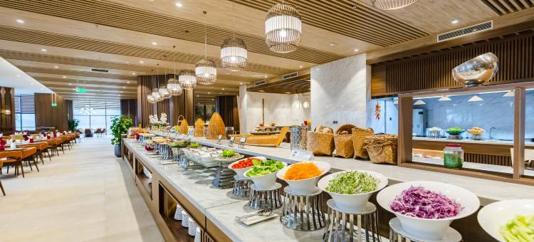 孟清下龙中英豪华酒店(Muong Thanh Luxury Ha Long Centre Hotel)图片