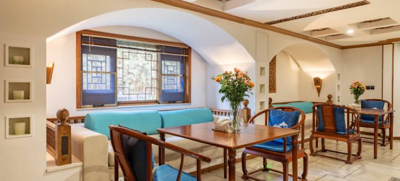 昆明远山雅致湖景别墅酒店(滇池民族村店)图片