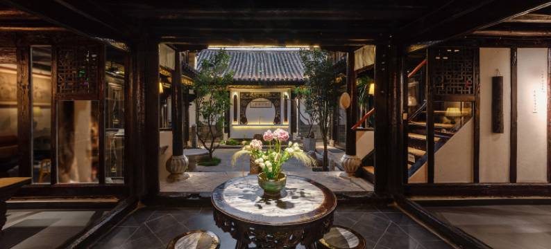 静和北院｜百年历史保护民居(建水古城小火车店)图片