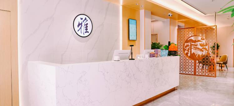 朵雅酒店(乌鲁木齐铁路局地铁站店)图片