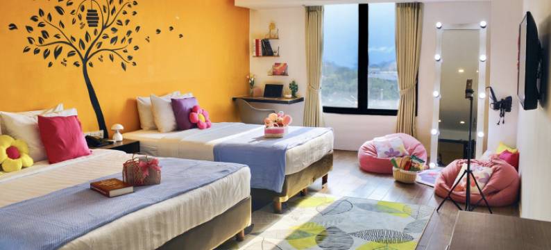 唐格朗黄蜂酒店(Yellow Bee Tangerang)图片