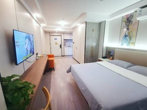 都市118精选酒店(万荟城刘谭地铁站店)