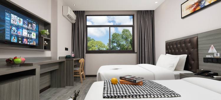 吉楚酒店(长沙安沙信息学院店)图片