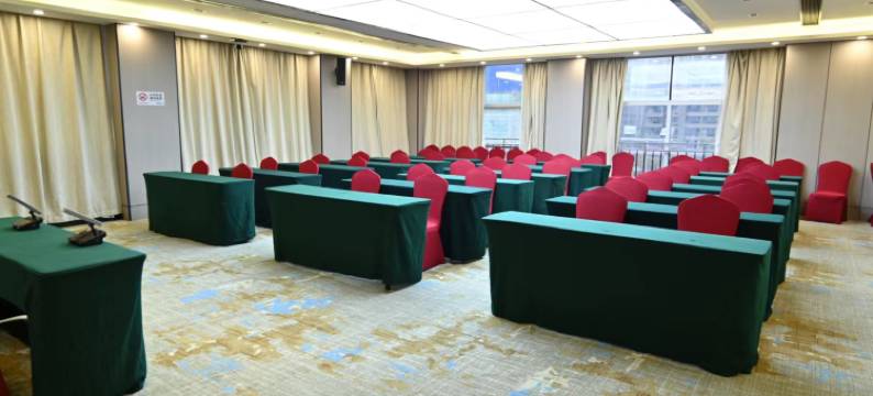 轻住·盛乾酒店(西安北站常青路地铁站店)图片