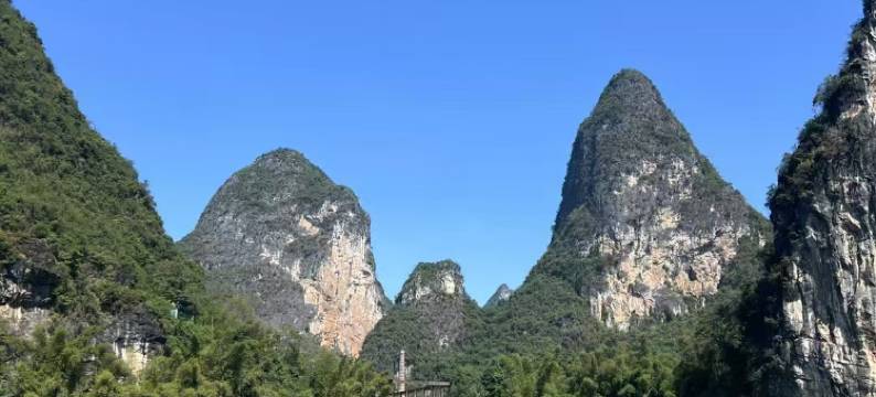 鑫澜湾假日酒店(儋州市夏日广场汽车站店)图片