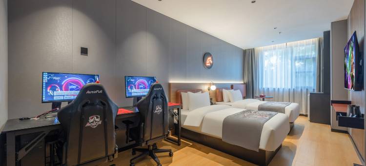 首旅如家-YUNIK电竞酒店(宁波火车站北广场店)图片