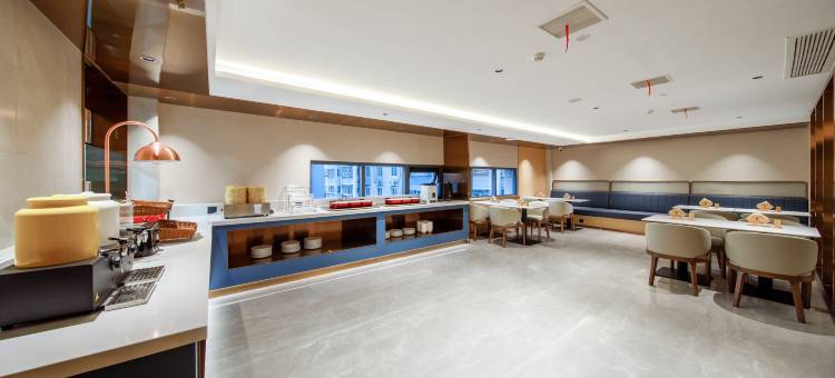 艺龙安悦酒店(扬州万达广场百祥路店)图片