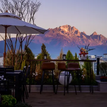 丽江古城汐屿山渡·日照金山·空中花园·360度高空全景度假行馆图片