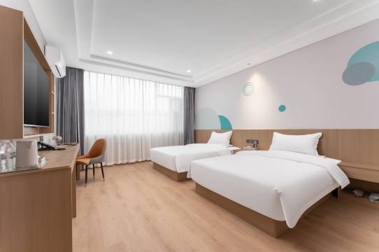 明湖精选酒店(济南泺口服装城动物园店)