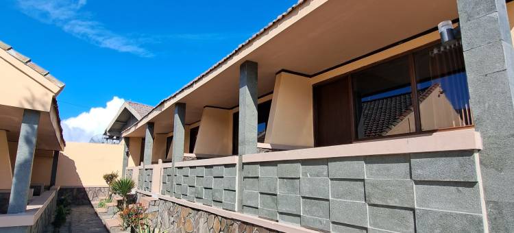 塞马拉英达酒店(Cemara Indah Hotel)图片