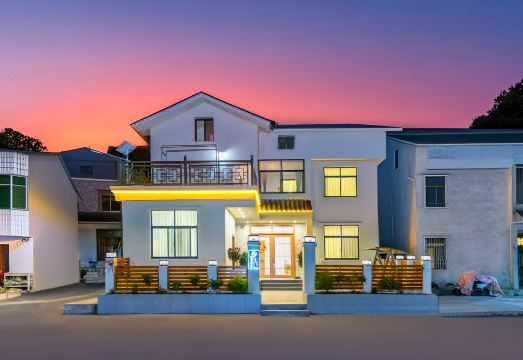 枫驿雅居民宿（武当山景区售票处店）外景图