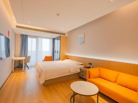 酷客阳台观景公寓(兴业万丽海景店)