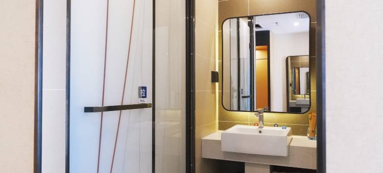 嘉旭酒店(丹东新区五金城店)图片