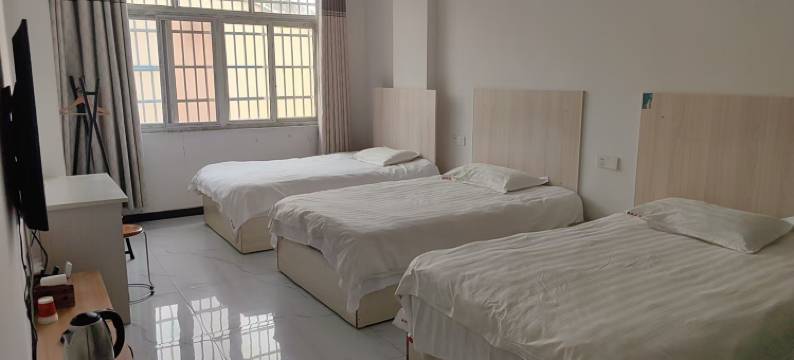 海盛宾馆(浠水火车站店)图片