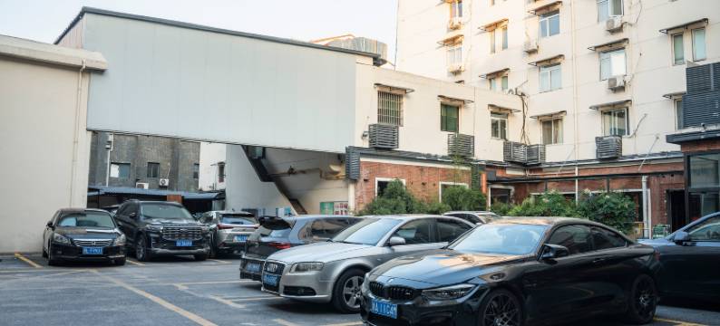 杭州西湖保俶饭店(武林广场地铁站店)图片