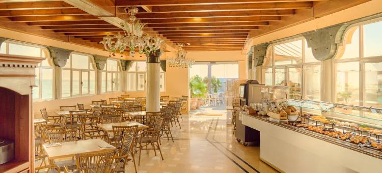 托雷莫里斯菲尼克斯酒店 - 建议限成人(Fénix Torremolinos - Adults Only Recommended)图片