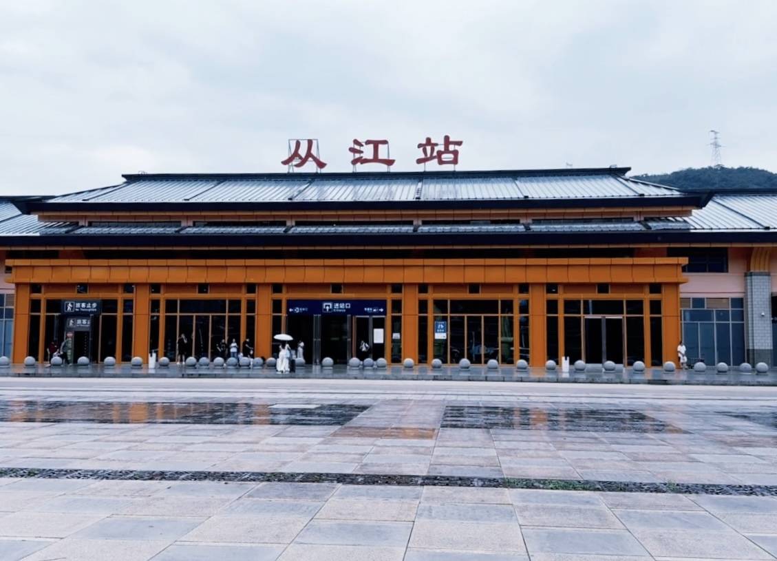 今山·鼓楼观景美宿(肇兴侗寨店)图片