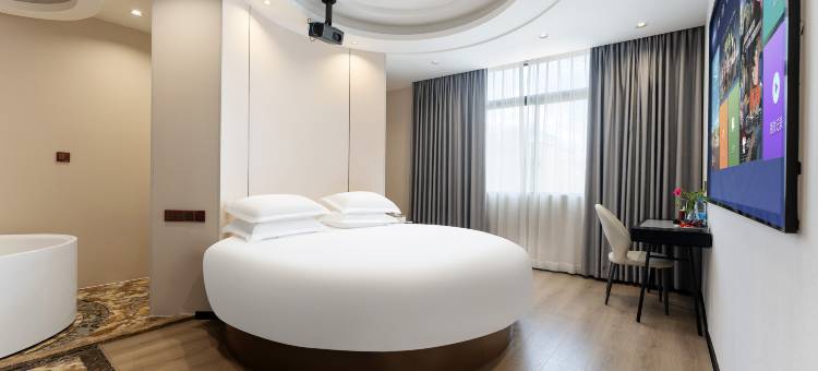 苍南忆居泊酒店(苍南动车站店)图片