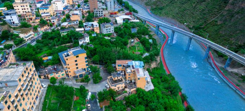 简隐·福居 view mountain·山景丨轻奢度假美宿(小金县店)图片