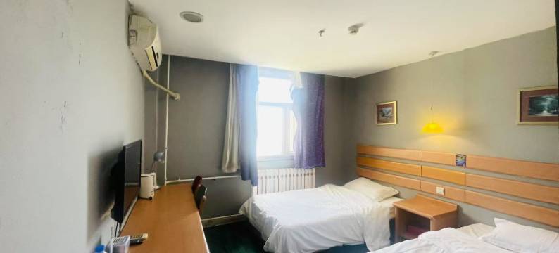 一光酒店(乌鲁木齐华凌步行街店)图片