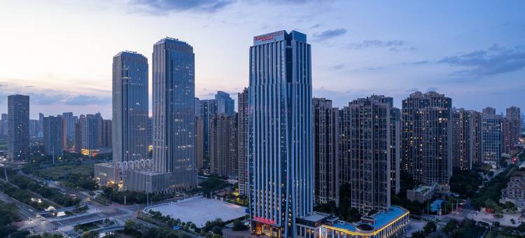 武汉国博华美达广场酒店(四新大道店)图片