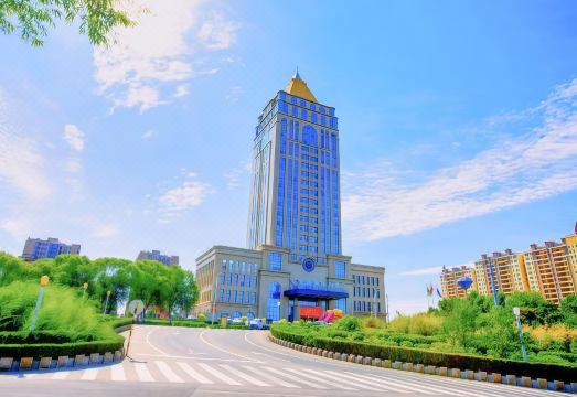 宝隆国际大酒店（沂水沂河大桥店）外景图