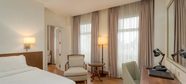 Hotel Carlito Tagaytay图片