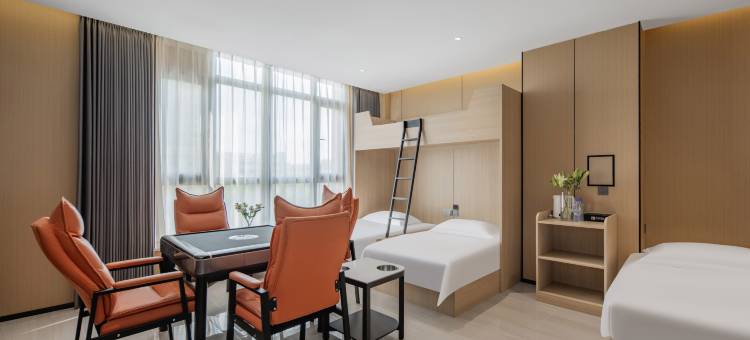 优恩电竞酒店(杭州南站绿都富泰广场店)图片