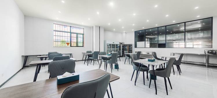 潮漫酒店(尼木县政府店)图片