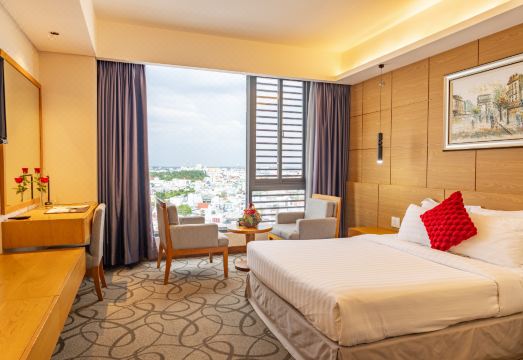 The Iris Signature Hotel and Spa Hotel Overview