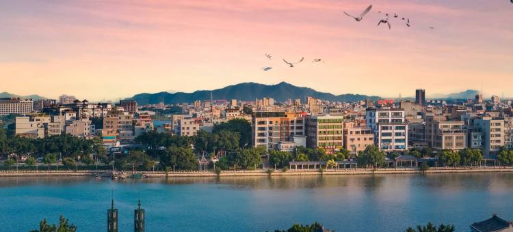 畔岛·摩洛哥酒店(古城牌坊街广济桥店)图片