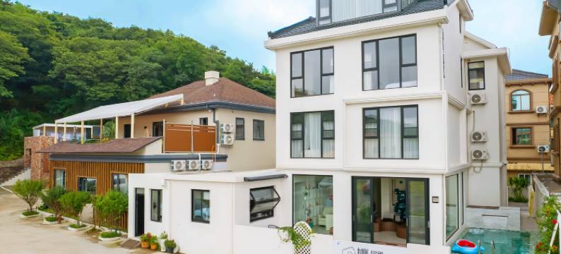 朱家尖林厘·居里泳池民宿(普陀山机场蜈蚣峙码头店)图片