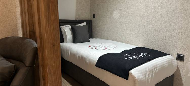 单程(One Way)图片