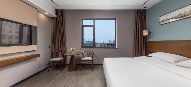 美娱·星峰电竞酒店(岳阳火车站步行街店)图片