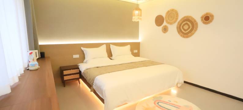 君乐·Junle 智能精品民宿(长白山西站店)图片