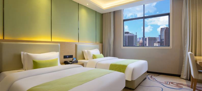 毕节君临大酒店(高铁站机场店)图片