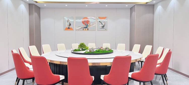 维纳斯皇家酒店(梧州火车站玫瑰湖公园店)图片