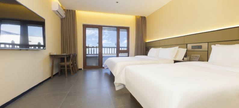 云栖山居民宿(长白山北坡集散中心恩都里水广场店)图片