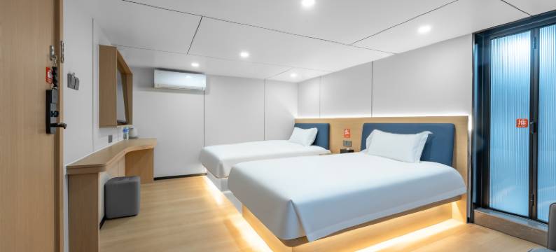 布丁严选酒店(上海北外滩大连路地铁站店)图片