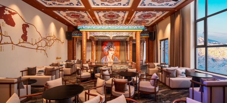 长泓明珠酒店(青格里狼山滑雪场店)图片