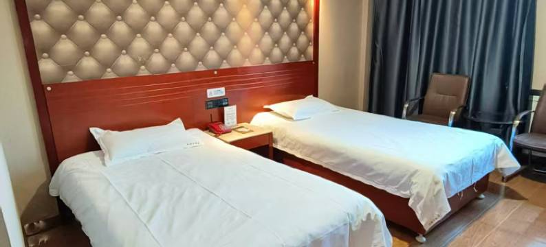 伊犁和谐酒店(斯大林街店)图片